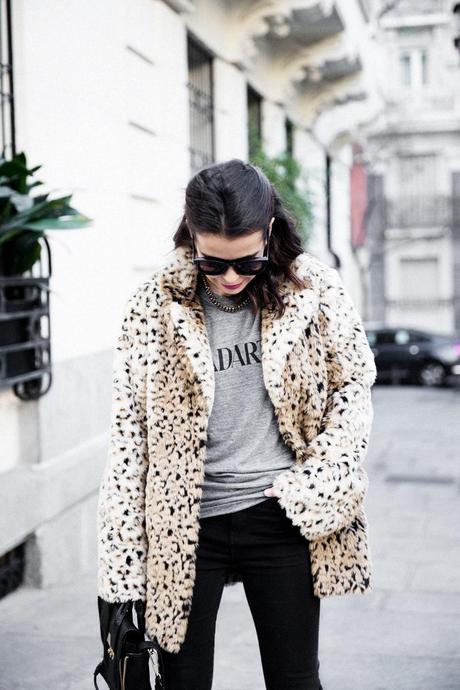 Collagevintage_Collection-Chelsea_Boots-Leopard_Coat-Sreet_Style-Outfit-18