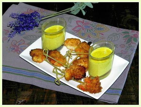 Gambas panko con salsa de coco y curry