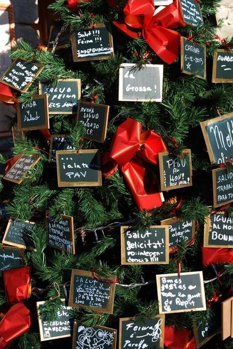 Feliz fin de año 2014 (Rupit, diciembre 2013) FELIZ FIN DE AÑO 2013!