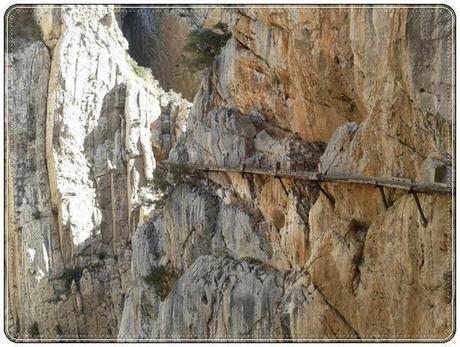 Caminando por el sendero más peligroso del mundo