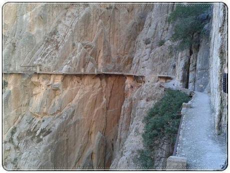 Caminando por el sendero más peligroso del mundo