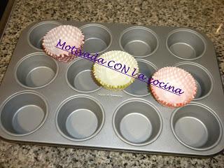 Magdalenas de naranja y chocolate blanco