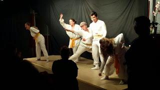 clase abierta de Impro en Luzarte.