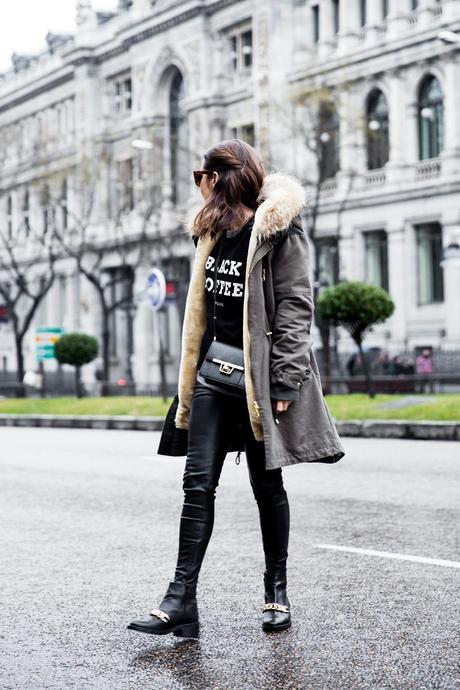 Sweatshirt-Leather_Pants-Parka_Kookai-Style-Chained_Boots-Collage_Vintage-Street_Style-Outfit-11