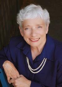 La sociedad literaria y el pastel de piel de patata de Guernsey de Mary Ann Shaffer. Un libro entrañable.