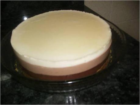 TARTA  TRES  CHOCOLATES