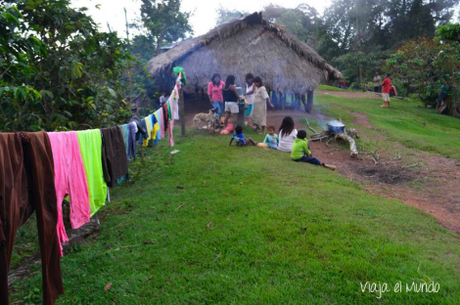 El caldo, los colores, la calma de Santa Lucía de Coronayi