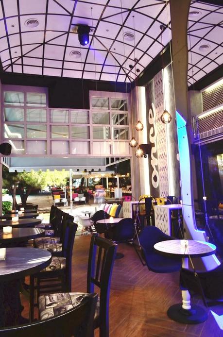 Viajando a Atenas: El Restaurante de las hadas