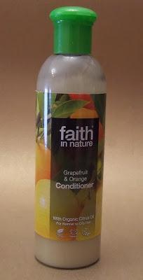 El Champú y el Acondicionador de Pomelo y Naranja de FAITH IN NATURE – los aliados perfectos para mi pelo graso El Champú y el Acondicionador de Pomelo y Naranja de FAITH IN NATURE – los aliados perfectos para mi pelo graso
