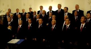 Video: Himno de Almadén (Masa Coral de Almadén)