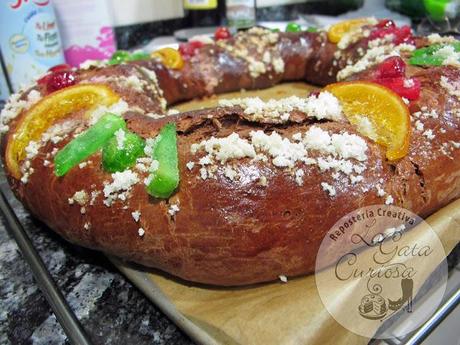ROSCON DE REYES DE CHOCOLATE RELLENO DE TRUFA