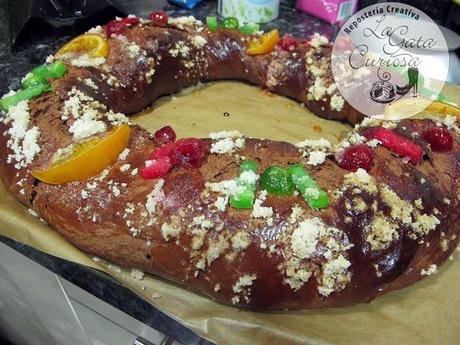 ROSCON DE REYES DE CHOCOLATE RELLENO DE TRUFA