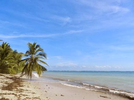 La comunidad de Carbón Dos y el Parque Nacional de Cahuita