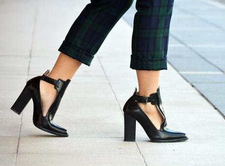 Outfit | A touch of snake