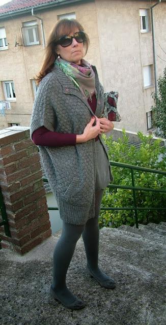 MIS LOOKS - RAYA DIPLOMATICA Y GRANATE