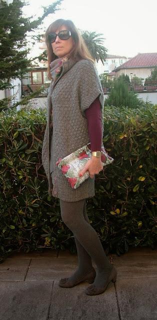 MIS LOOKS - RAYA DIPLOMATICA Y GRANATE