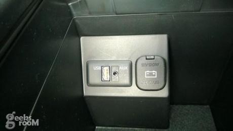 GeeksRoom Labs: Sistema de Infotainment y Navegación #Mazda CX 9 2014 Mazda-cx-9-2014-00045