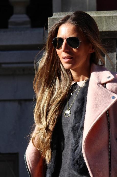 P I E N S A E N R O S A