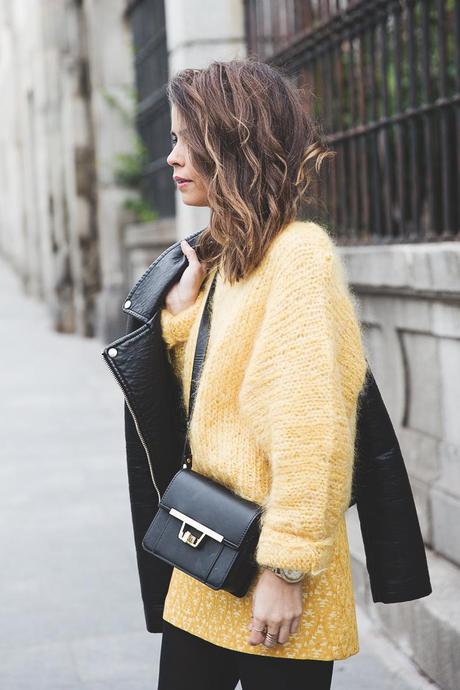 Yellow_Mix-Outfit-Loafers-Street_Style-Outfit-35