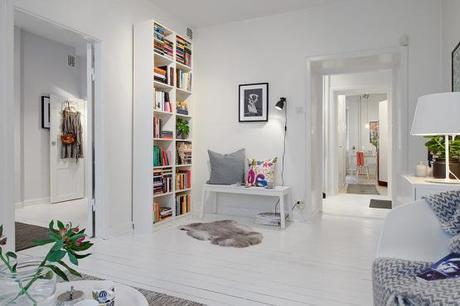 reformas suelo madera blanco Paredes y suelo de madera blanco decoración nórdica escandinava decoración interiores pequeños decoración interiores en blanco cocinas blancas pequeñas cocinas blancas blog decoración nordica escandinava blog decoracion interiores 