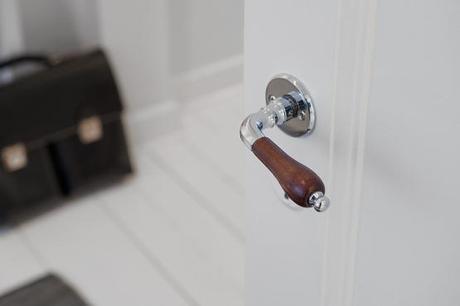 reformas suelo madera blanco Paredes y suelo de madera blanco decoración nórdica escandinava decoración interiores pequeños decoración interiores en blanco cocinas blancas pequeñas cocinas blancas blog decoración nordica escandinava blog decoracion interiores 