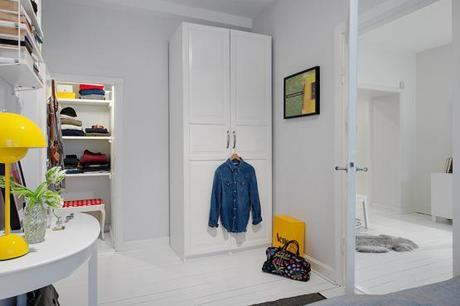 reformas suelo madera blanco Paredes y suelo de madera blanco decoración nórdica escandinava decoración interiores pequeños decoración interiores en blanco cocinas blancas pequeñas cocinas blancas blog decoración nordica escandinava blog decoracion interiores 