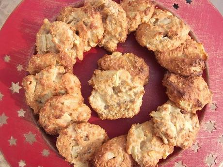 BIZCOGALLETAS DE AVENA, YOGUR Y MANZANA
