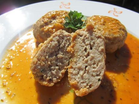 Filetes rusos en salsa de pimentón