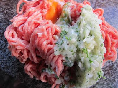 Filetes rusos en salsa de pimentón