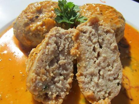 Filetes rusos en salsa de pimentón