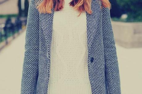 TENDENCIA: ABRIGO TWEED + SUPERGA TENDENCIA: ABRIGO TWEED + SUPERGA