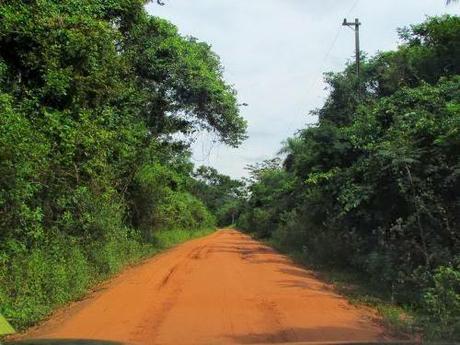 El Salto Mbocaruzú. Ybycuí. Paraguay