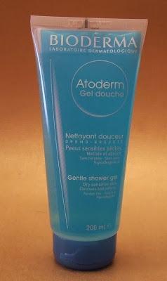 Hidratamos el cuerpo con los productos de la línea “Atoderm” de BIODERMA Hidratamos el cuerpo con los productos de la línea “Atoderm” de BIODERMA