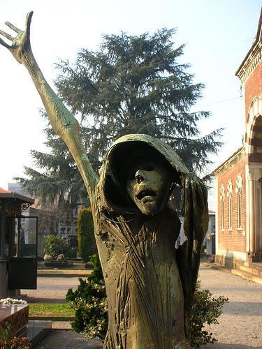 10 lugares para visitar en Milán Cimiterio Monumentale Milán