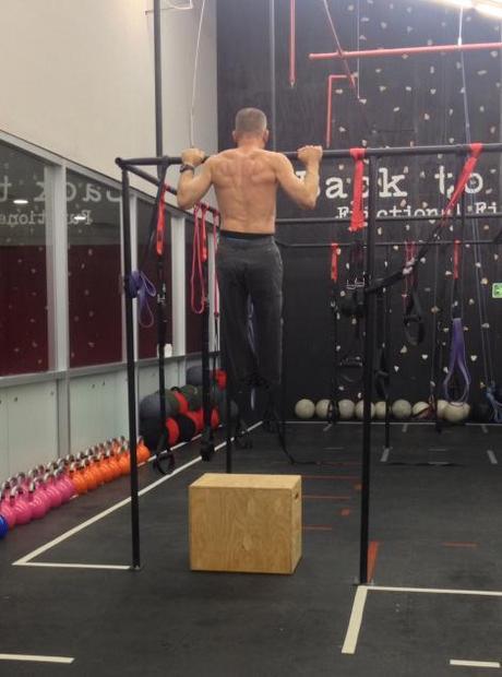 Comienza el 2014 con un cuerpo FUERTE y sin GRASA utilizando tu propio peso corporal. BODYWEIGHT EN BACK TO BASICS la foto 3