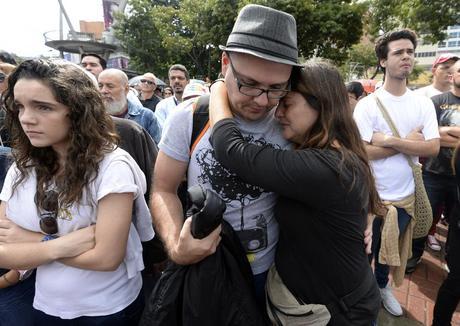 BASTA YA!!! dicen artistas venezolanos- Mónica Spear