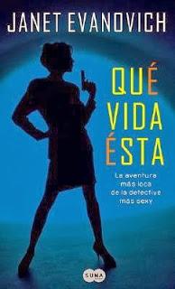 Lecturas del mes: romance, terror y divergencias