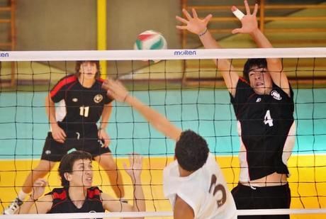 PROVIDENCIA, REGATAS Y CÍRCULO MILITAR SACAN VENTAJA EN VARONES