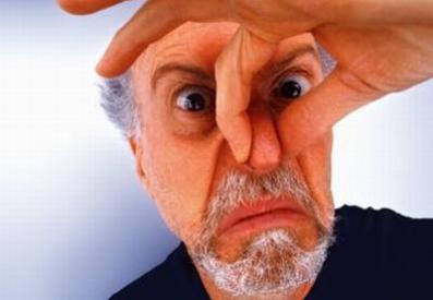 Algo no huele bien en la Consejería de Sanidad de Madrid