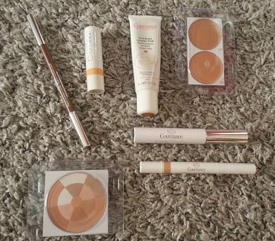 Haul Avene - Farmadescuento: Crema compacta, polvos mosaico y máscara de pestañas
