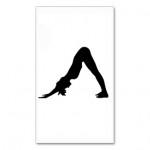 imagen posición perro boca abajo para yoga-niños-contufamilia