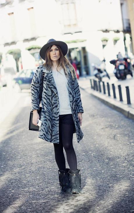 street style barbara crespo madrid in love pop up store xmas fashion blogger madrid