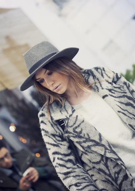 street style barbara crespo madrid in love pop up store xmas fashion blogger madrid