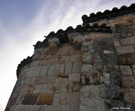 Santiago de los Caballeros: Una Ermita del S. XII