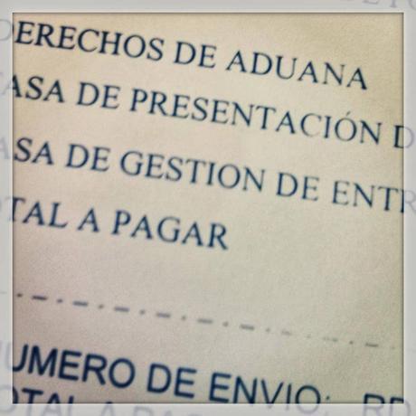 Pedidos internacionales + aduana + 35% = pesadillas. ¿Y mi producto? ah, no sabria decirte.