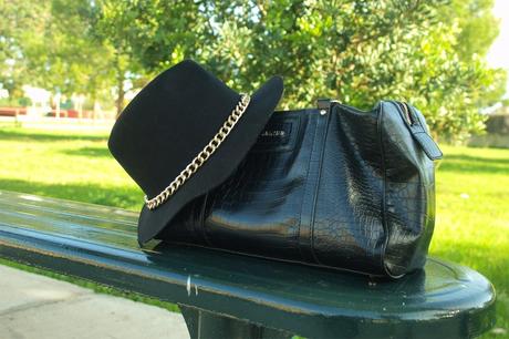 Polka Dots, black and burgundy