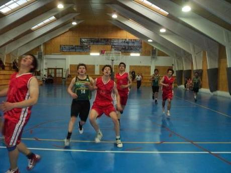 COMIENZA EL CAMPEONATO DE BÁSQUETBOL DE VERANO EN NATALES