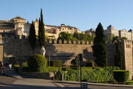 Estatuas de Reyes en Toledo