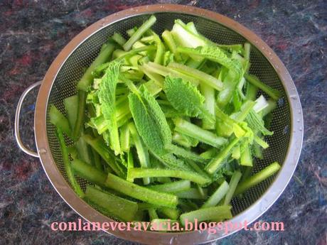 BORRAJAS Y CALABAZA  AL WOK.