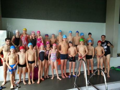 Entreno de natación con los Tri Kids